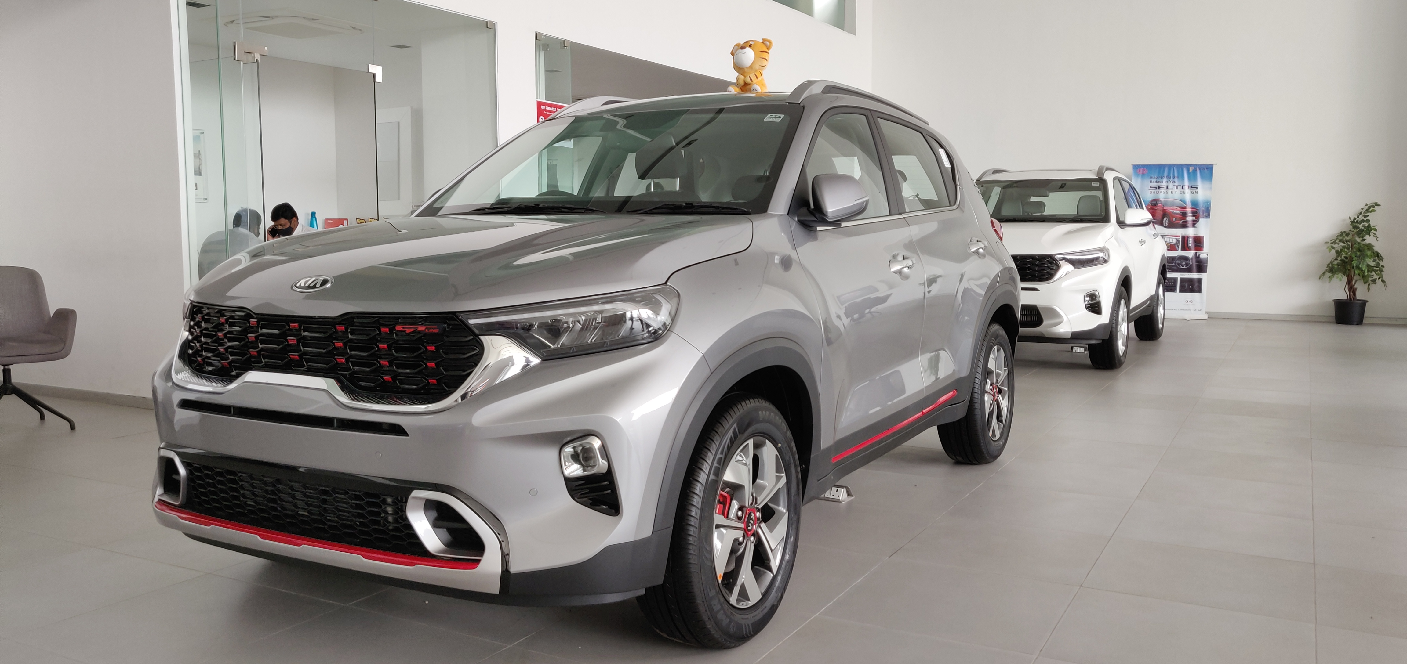 Kia Sonet GTX+
